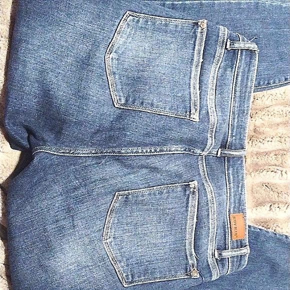 Judy Blue Skinny Fit Jeans - Picture 3 of 5